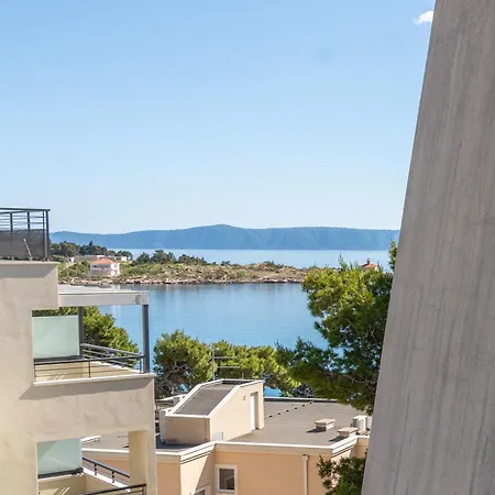 Apartment Beachfront Mlinarevic *