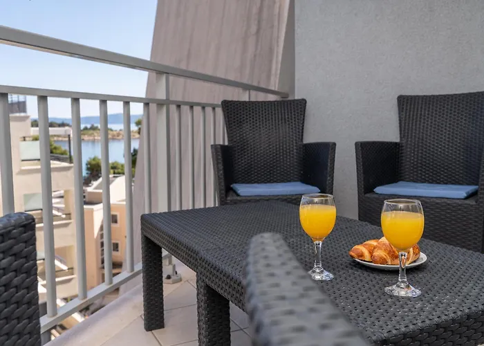 Beachfront Mlinarevic شقة
