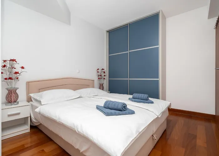 Beachfront Mlinarevic شقة