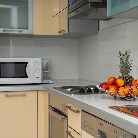 Beachfront Mlinarevic Макарска