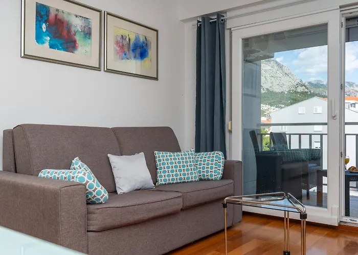 Beachfront Mlinarevic * Макарска