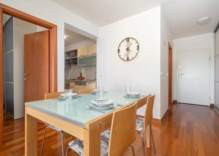 Beachfront Mlinarevic Апартаменты Макарска